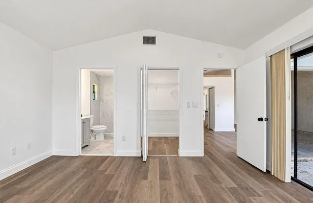  Residence photo 26