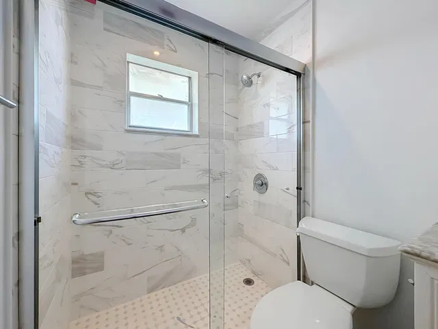  Residence photo 32