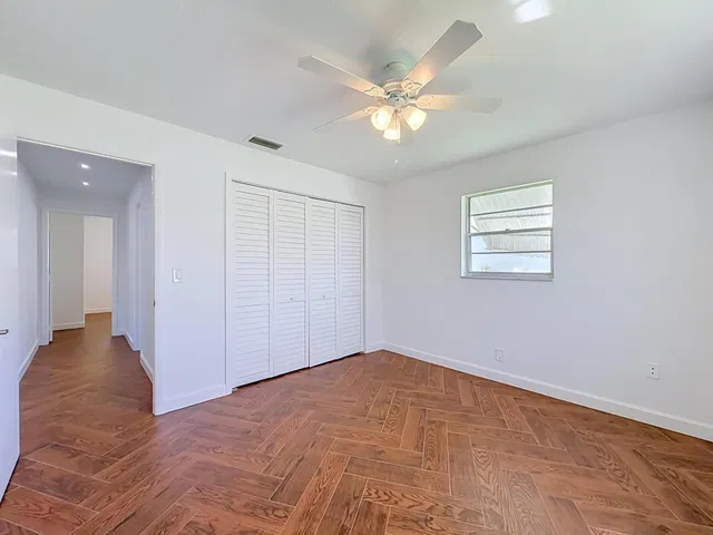  Residence photo 33
