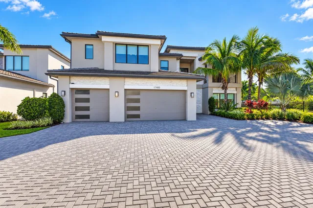 Boca Bridges Residence photo 3
