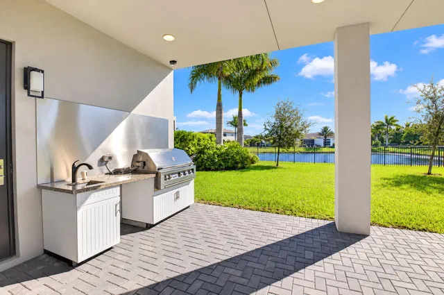 Boca Bridges Residence photo 64