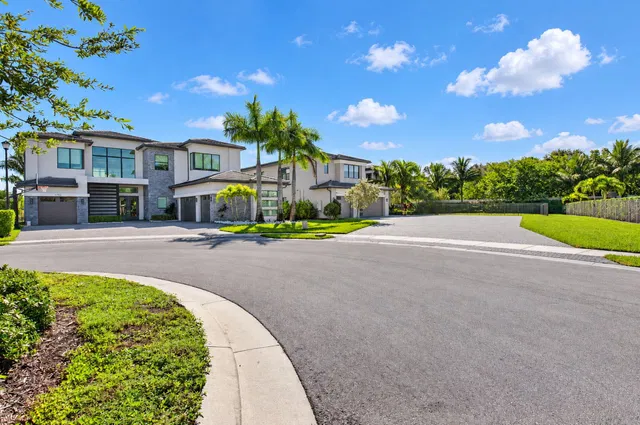 Boca Bridges Residence photo 74
