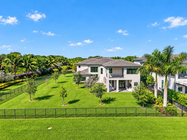 Boca Bridges Residence photo 82