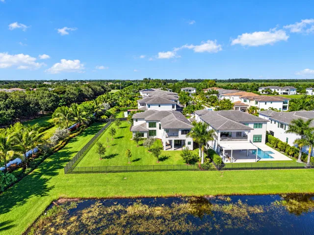 Boca Bridges Residence photo 83