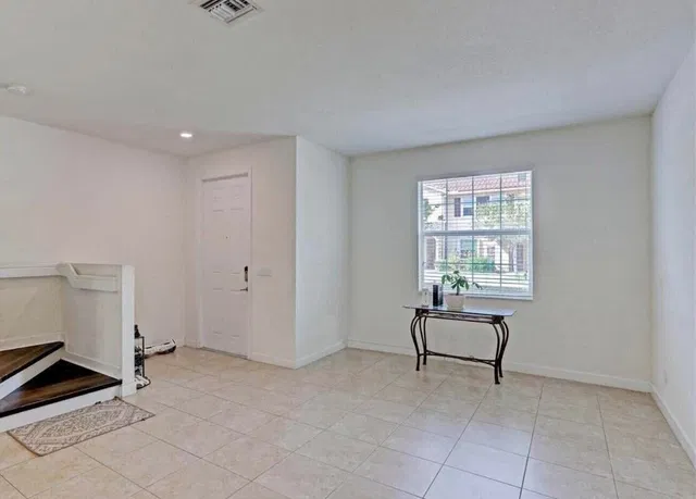 Residence photo 7