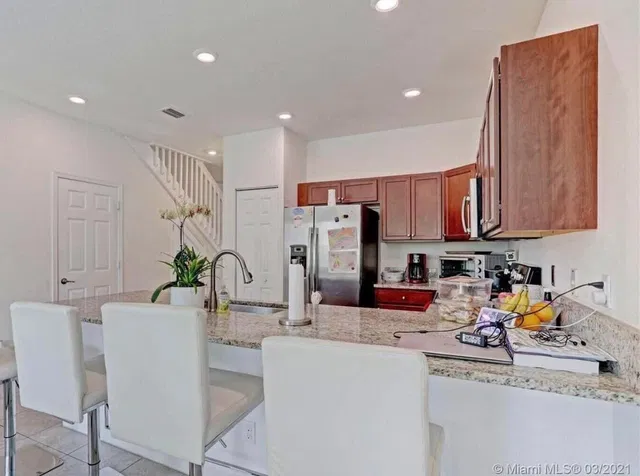 Residence photo 11