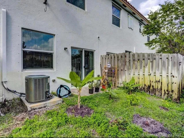 Residence photo 29