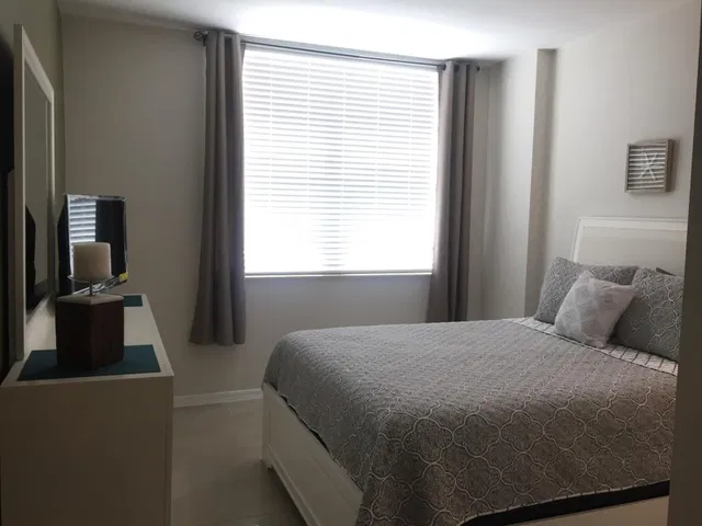 Residence photo 17