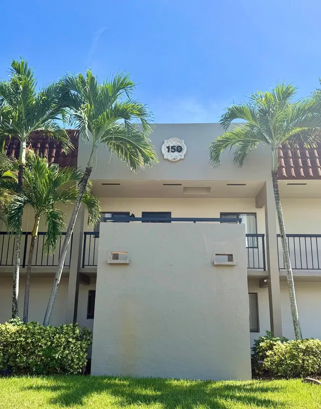 Unit 2030 photo 3