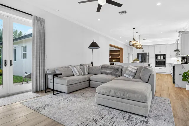 SoSo West Palm Beach Residence photo 22