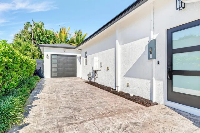 SoSo West Palm Beach Residence photo 60