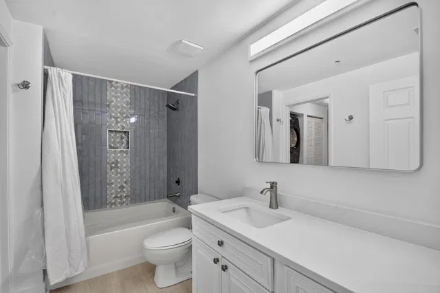 Courtyards in Cityplace Unit 223 photo 18