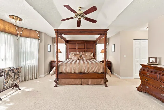 Residence photo 18