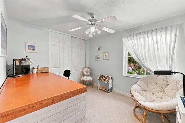 Residence photo 26