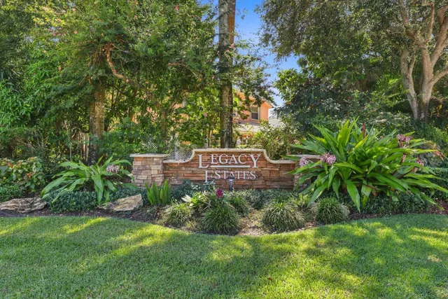 Residence photo 36