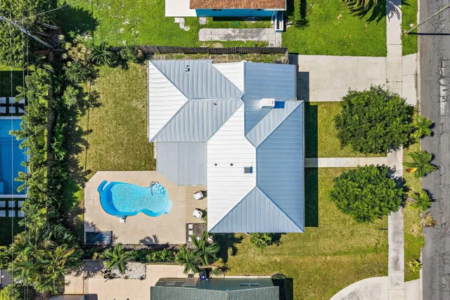 SoSo West Palm Beach Residence photo 13