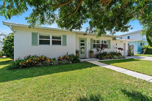 SoSo West Palm Beach Residence photo 16