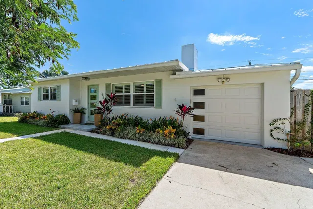 SoSo West Palm Beach Residence photo 17