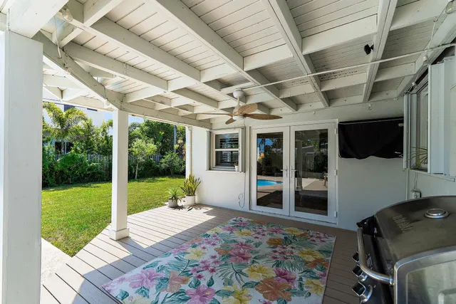 SoSo West Palm Beach Residence photo 30