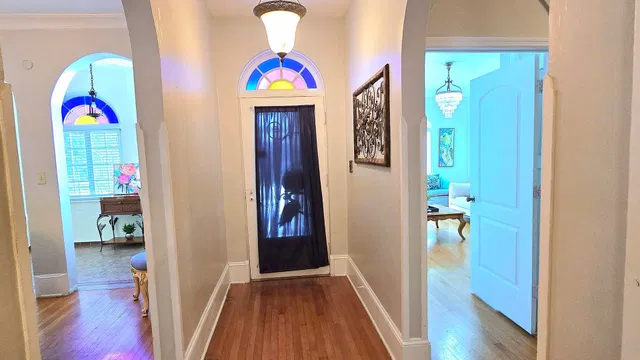 Residence photo 12
