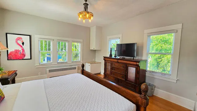 Residence photo 32