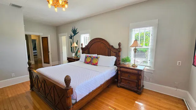 Residence photo 33