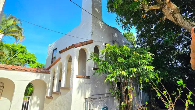 Residence photo 68