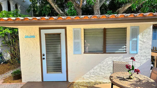 Residence photo 90