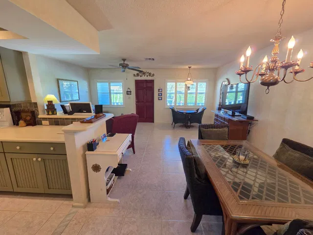 Unit 204 photo 9