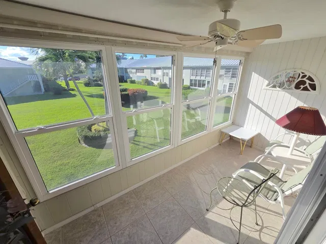 Unit 204 photo 20