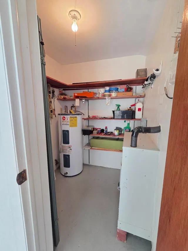 Unit 204 photo 24