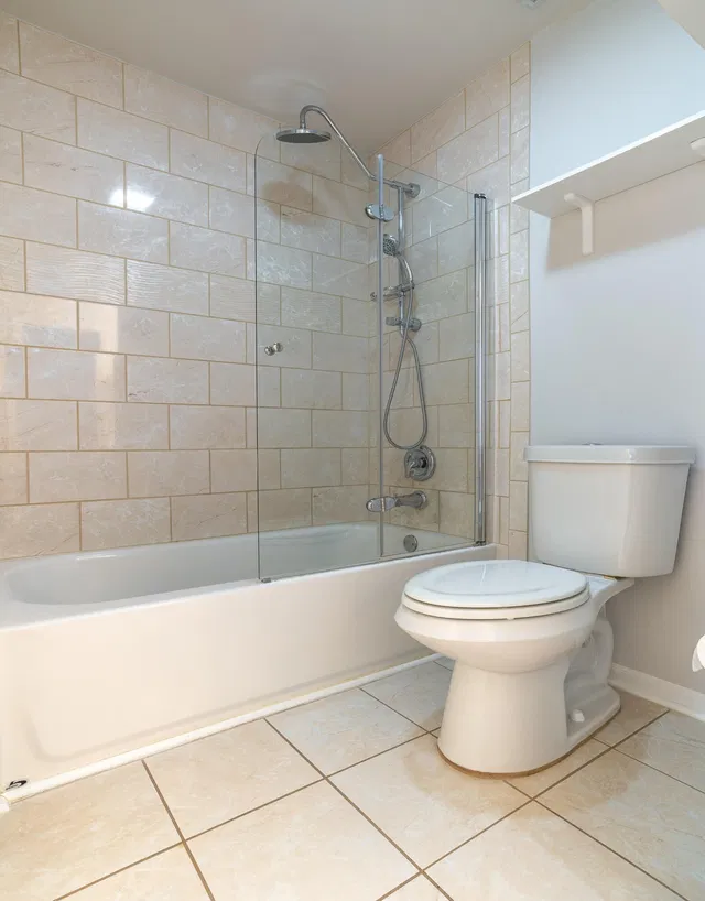 Unit 203 photo 21