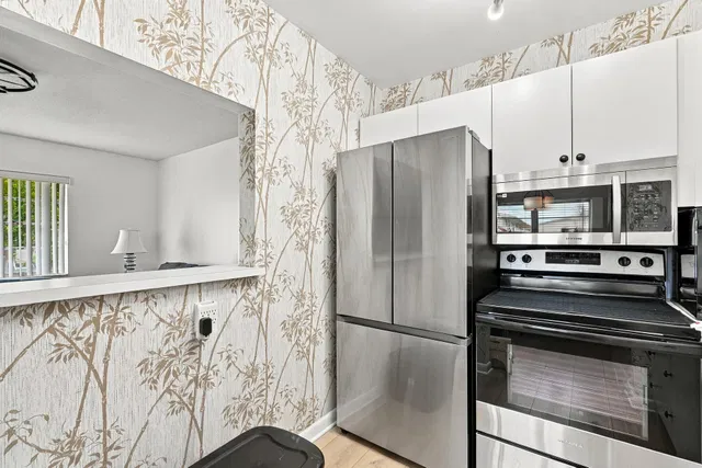 Residence photo 9