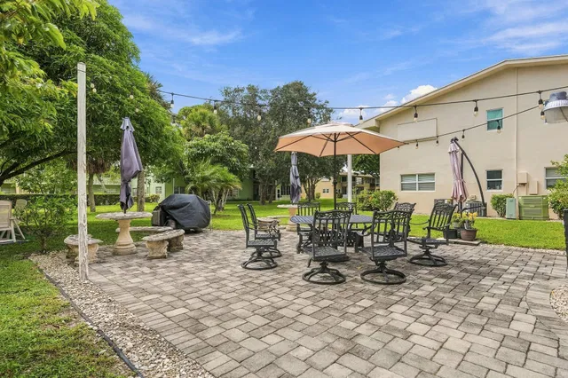 Residence photo 18