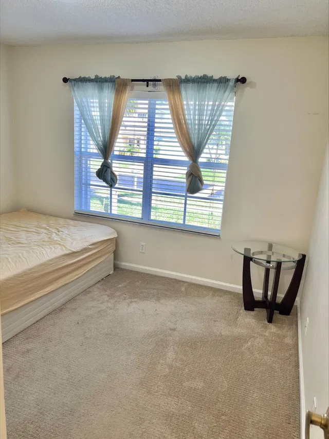 Unit 6129 photo 20