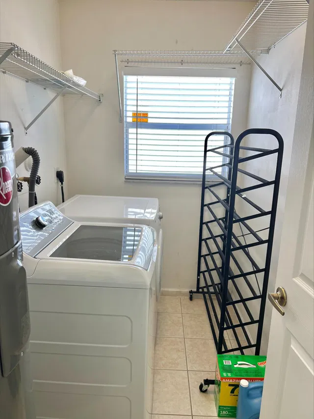 Unit 6129 photo 23