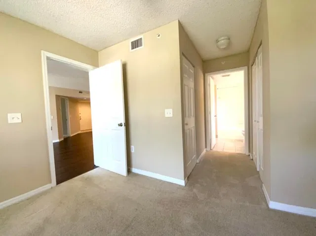  Unit 1304 photo 10