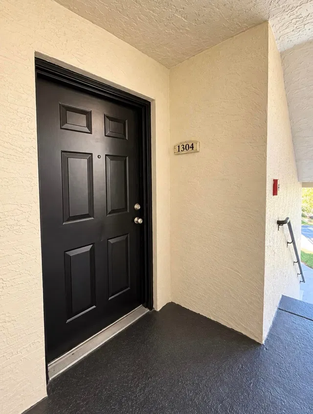  Unit 1304 photo 26
