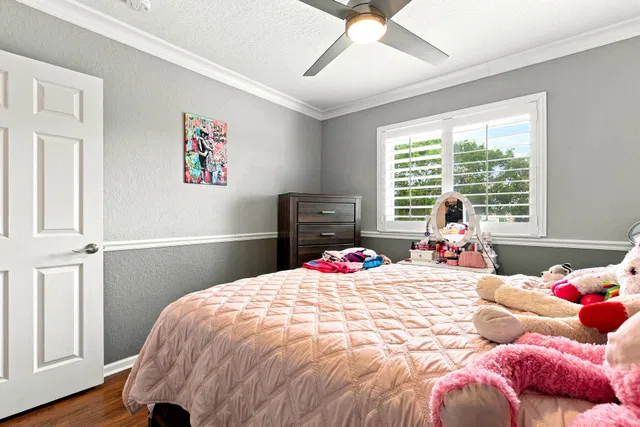 Residence photo 39