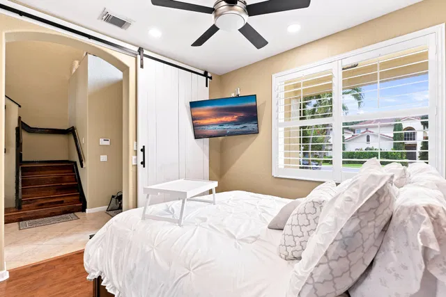 Residence photo 48