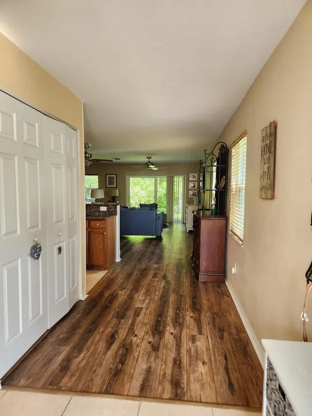 Residence photo 2