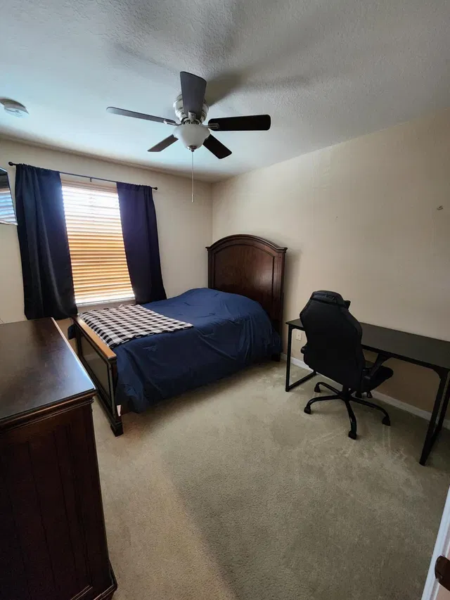 Residence photo 14