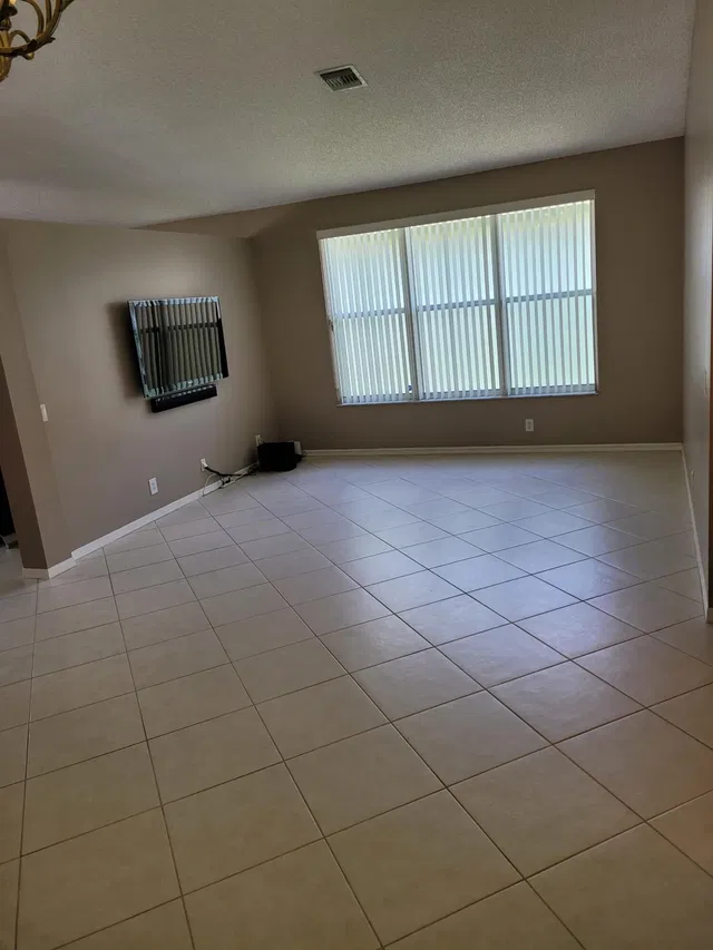  Residence photo 20