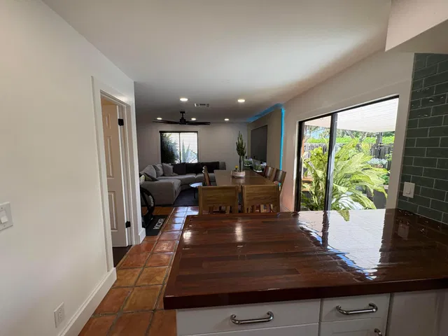 Residence photo 18