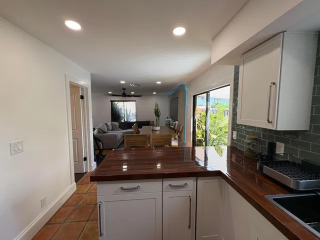 Residence photo 19
