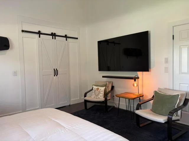 Residence photo 26