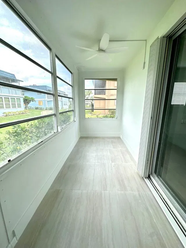  Unit 295 photo 13
