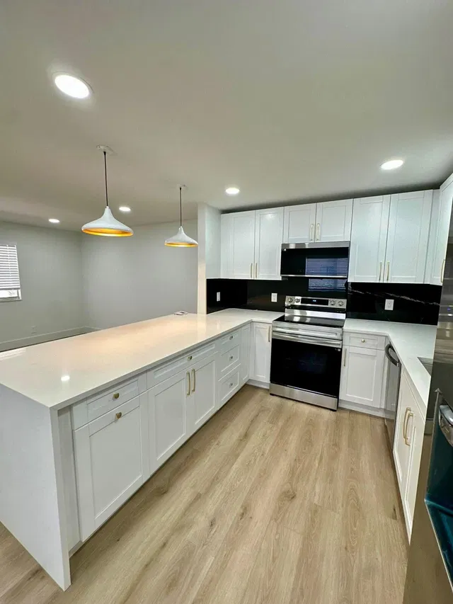  Unit 295 photo 20