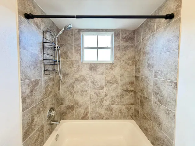  Residence photo 32