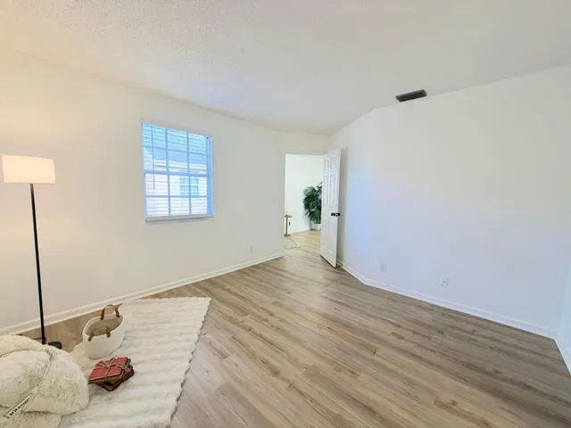  Residence photo 39